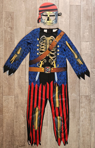 Skeleton pirate halloween - skeleton,