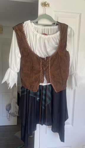 Women ghost pirate costume - ghost,