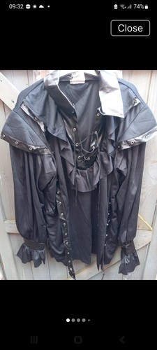 California costumes plundering - costumes,